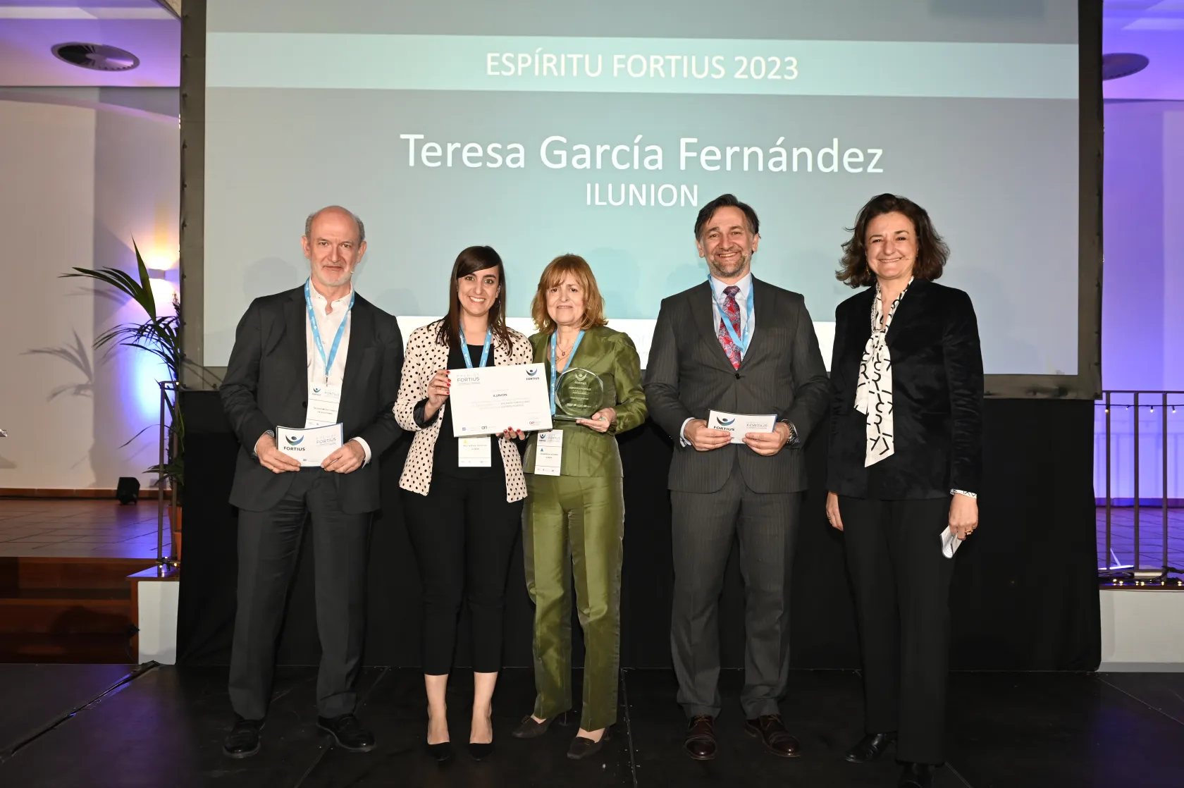 El equipo de ILUNION Contact Center recoge el Premio Espíritu Fortius