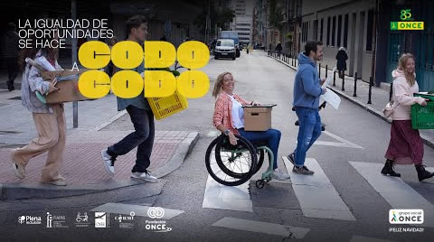 La igualdad de oportunidades se hace codo a codo. Grupo Social ONCE. ¡Feliz navidad!