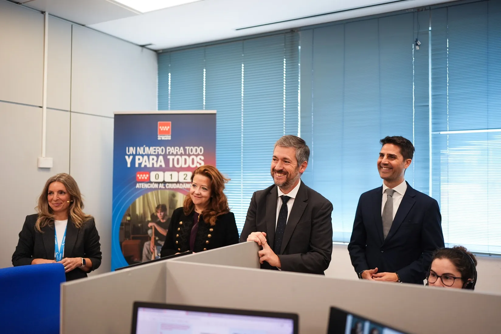 El consejero de Presidencia, Justicia y Administración Local, Miguel Ángel García Martín, en un momento de la visita.