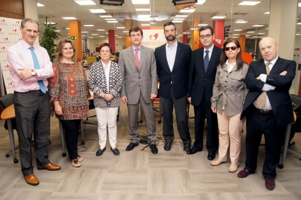 Foto familia Foro Servimedia discapacidad y administraciones públicas