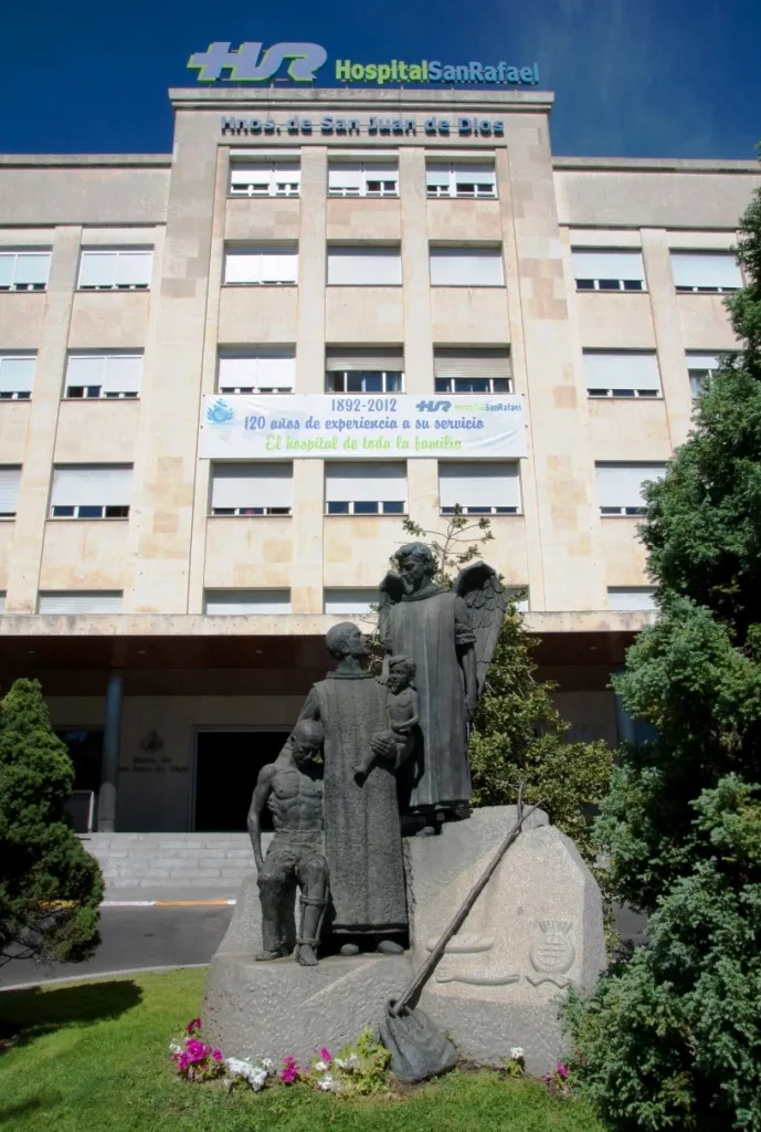 Fachada Hospital San Rafael