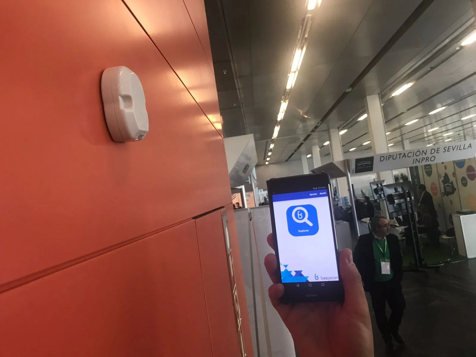 Fotografía de un beepcon en Andalucía Digital Week 