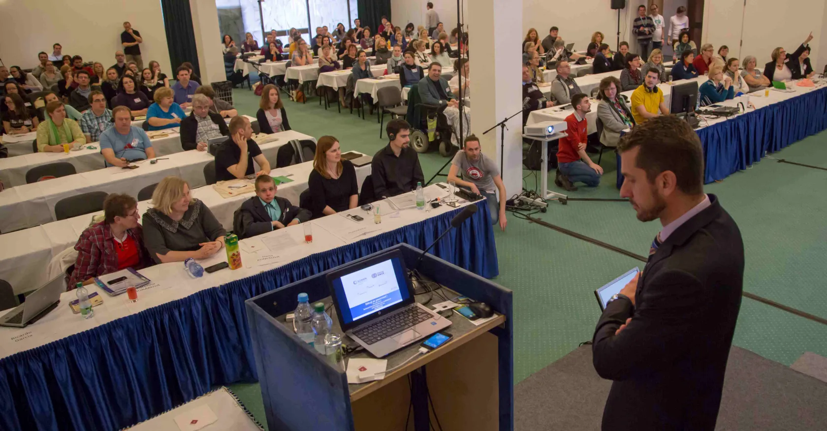  Ricardo García, director de Desarrollo de Negocio de ILUNION Accesibilidad, Estudios  y Proyectos durante su intervención en INSPO