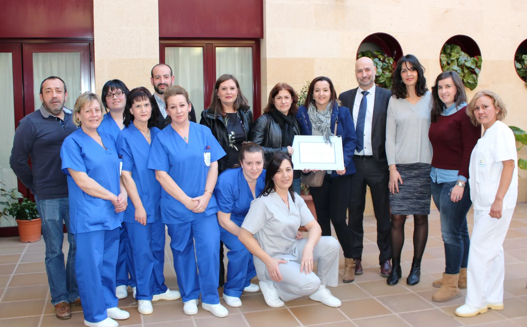 ILUNION Sociosanitario premia a la residencia de Calasparra por no tener accidentes laborales en todo el año