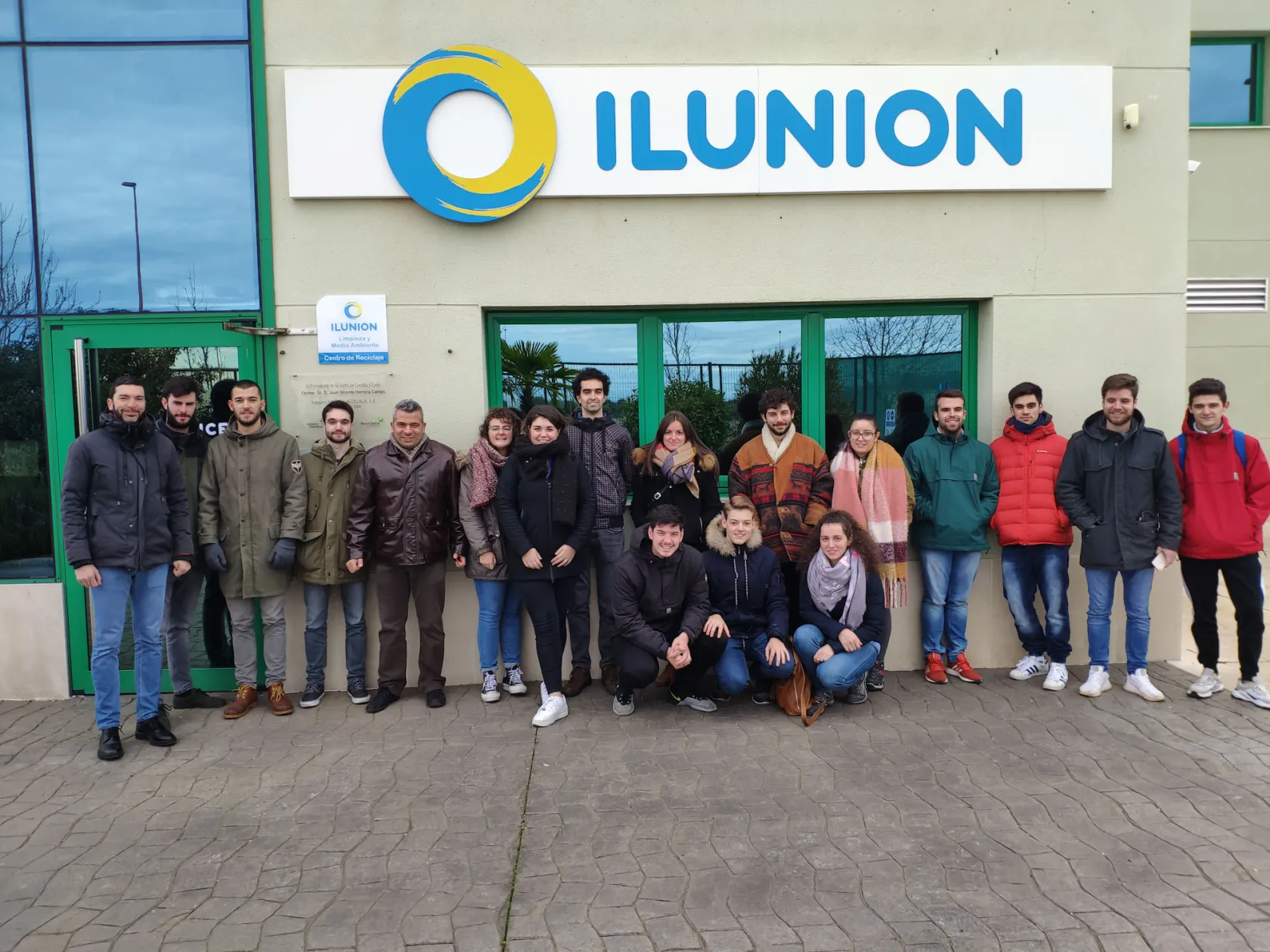 Foto de familia de la visita 